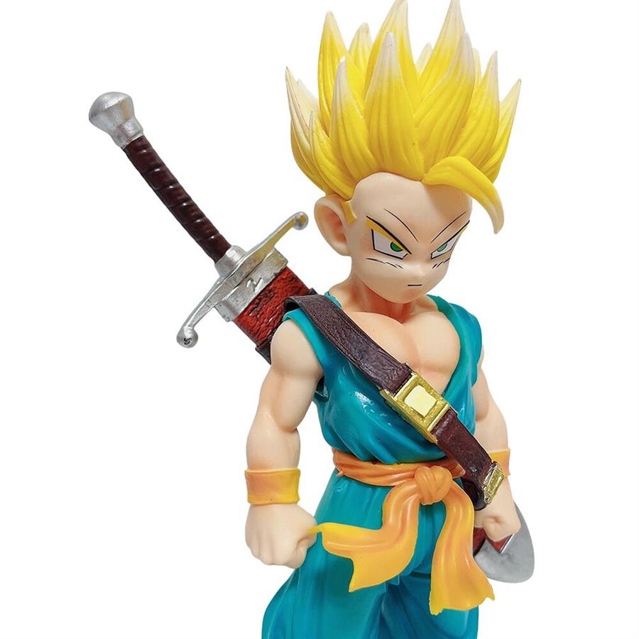 TRUNKS NIÑO SSJ [20 cm]